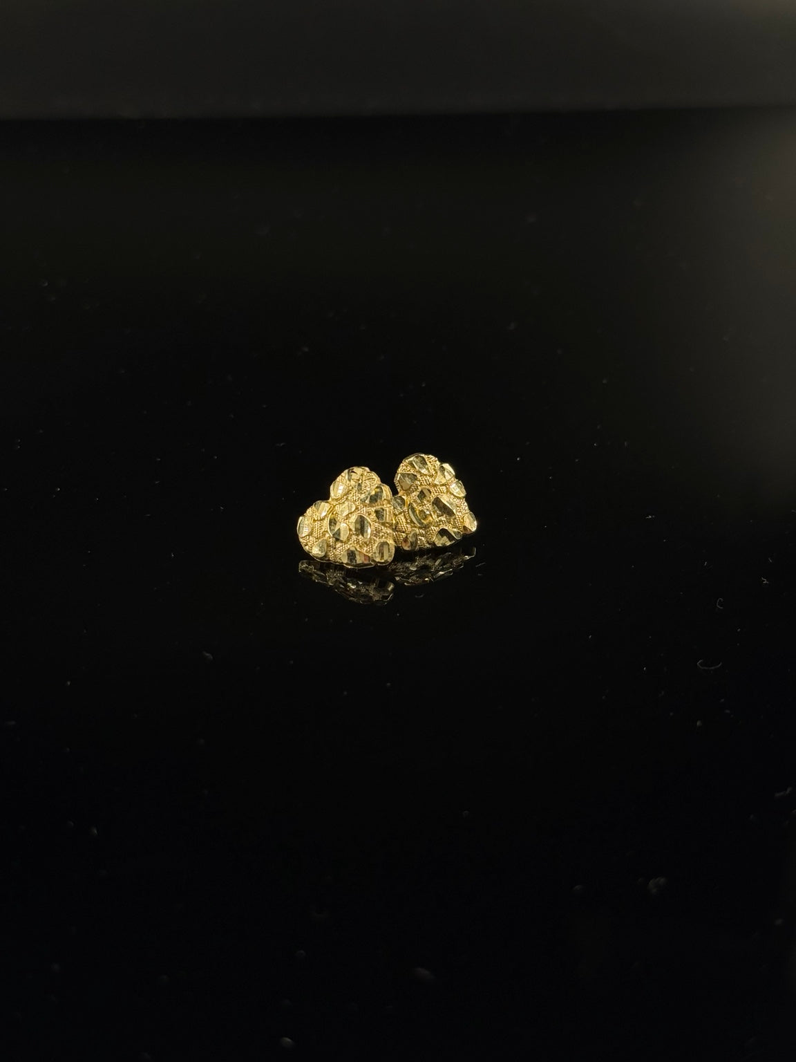 10K gold heart nugget earrings