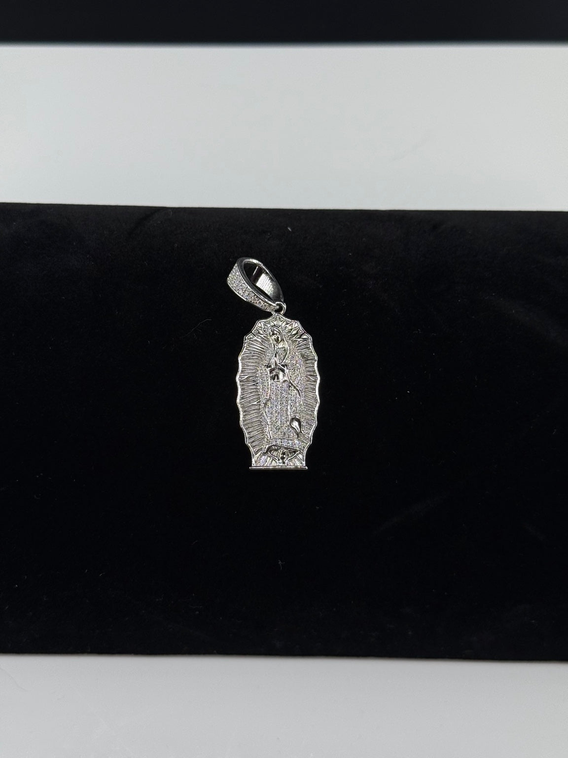 Virgin Mary moissanite 925 sterling silver pendant